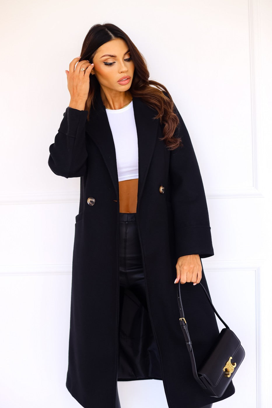 Elegant Double-Breasted Woolen Coat with Lapel